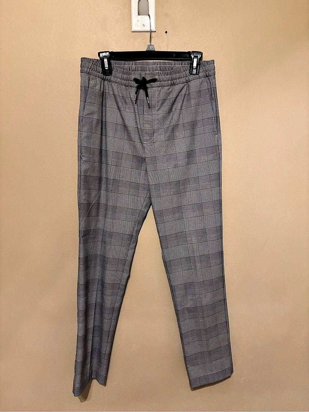 H&M Slim Fit Trousers Geometric Straight Leg Gray Pants Size Small